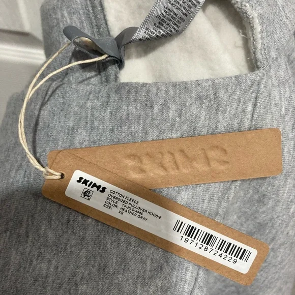 NEW! SKIMS Oversized Cotton Fleece Pullover Hoodie Heather Gray Sz XSmall, Small - Picture 5 of 9